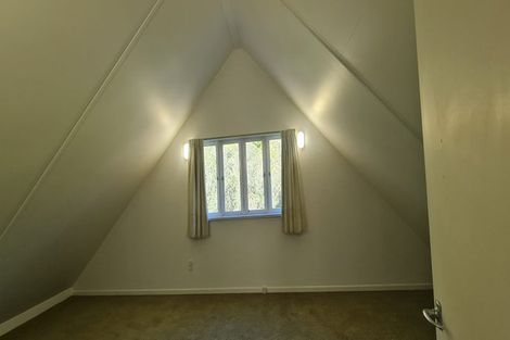 Photo of property in 11 Shortland Place, Havelock North, 4130