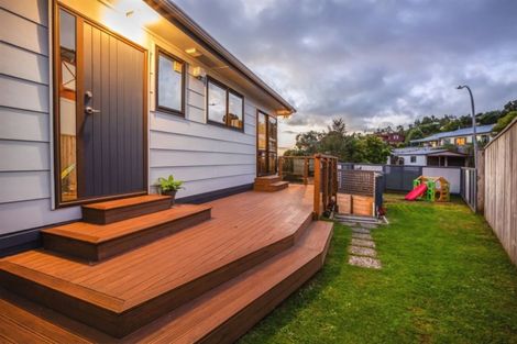 Photo of property in 19 Staysail Place, Whitby, Porirua, 5024