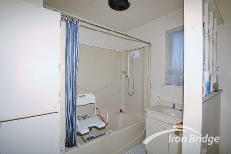 Photo of property in 78 Hellyers Street, Birkdale, Auckland, 0626