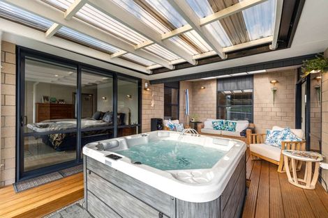 Photo of property in 45 Golf Vue Place, Castlecliff, Whanganui, 4501