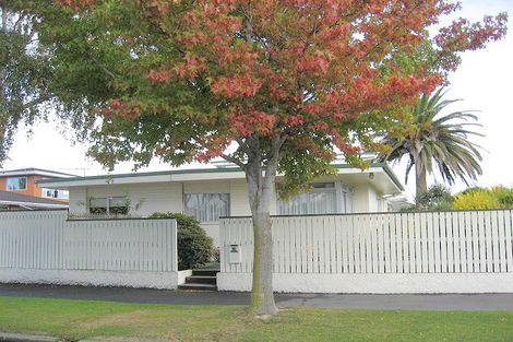 Photo of property in 19a Tudor Avenue, Ilam, Christchurch, 8041