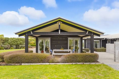 Photo of property in 34 Pairuku Lane, Peka Peka, Waikanae, 5391