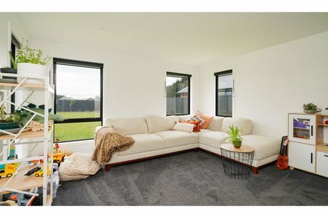 Photo of property in 66 Richfield Drive, Waikiwi, Invercargill, 9810