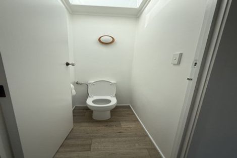 Photo of property in 46 Richards Avenue, Forrest Hill, Auckland, 0620