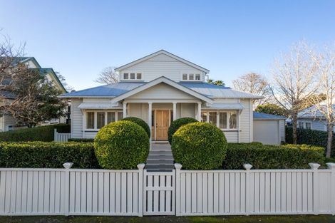 Photo of property in 5 Clarence Road, Northcote Point, Auckland, 0627