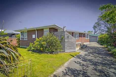 Photo of property in 15 Clydesdale Street, Woolston, Christchurch, 8062