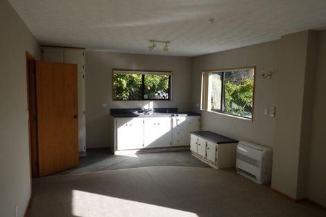 Photo of property in 54 Palatine Terrace, Saint Martins, Christchurch, 8022