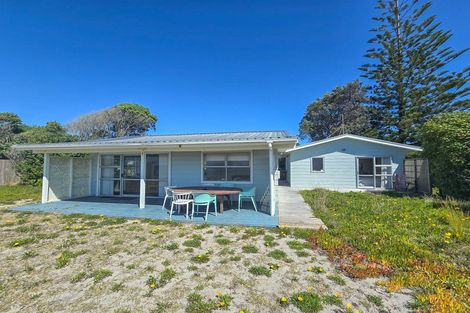 Photo of property in 585 Pukehina Parade, Pukehina, 3189