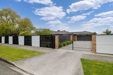 Photo of property in 7 Pegasus Place, Kelvin Grove, Palmerston North, 4414