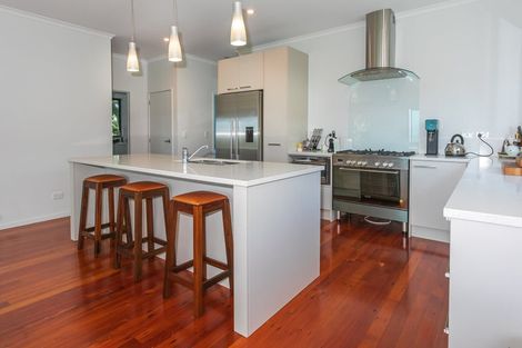 Photo of property in 986 Tuateawa Road, Waikawau, Coromandel, 3584