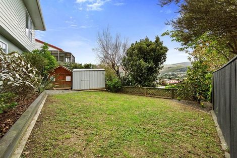Photo of property in 9 Ordley Grove, Tawa, Wellington, 5028