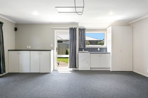 Photo of property in 14 Ernest Kemp Rise, Wharewaka, Taupo, 3330