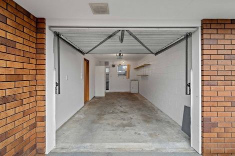 Photo of property in 3/5 Broadbent Street, Riccarton, Christchurch, 8041