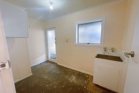 Photo of property in 9 Statesman Street, Henderson, Auckland, 0612