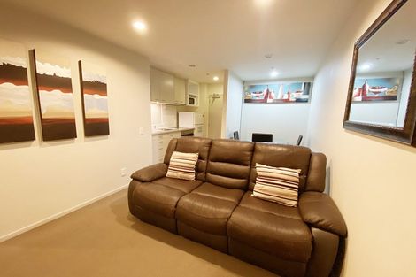 Photo of property in 205/17 Osterley Way, Manukau, Auckland, 2104