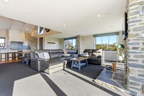 Photo of property in 31 Temple Drive, Twizel, 7901