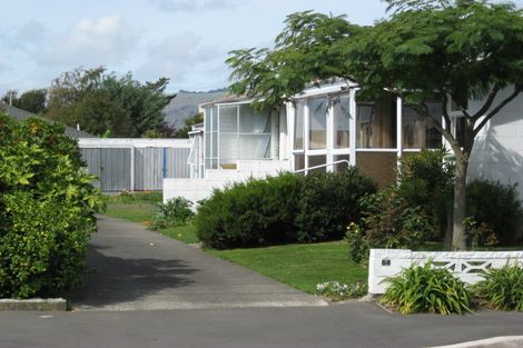 Photo of property in 2/64 Osborne Street, Waltham, Christchurch, 8011
