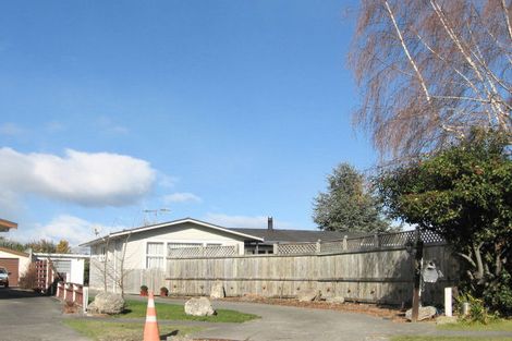 Photo of property in 22 Kent Terrace, Taradale, Napier, 4112