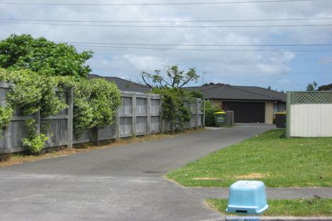 Photo of property in 73 Longford Park Drive, Takanini, 2112