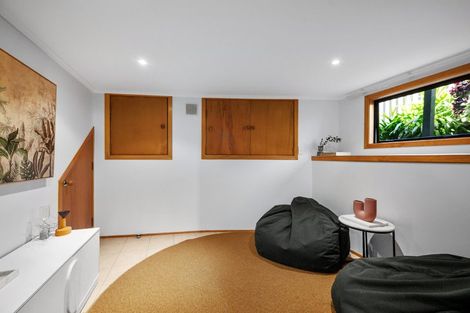 Photo of property in 39 Stanaway Street, Hillcrest, Auckland, 0627