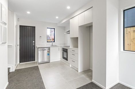 Photo of property in 13 Raupeti Lane, Henderson, 0612