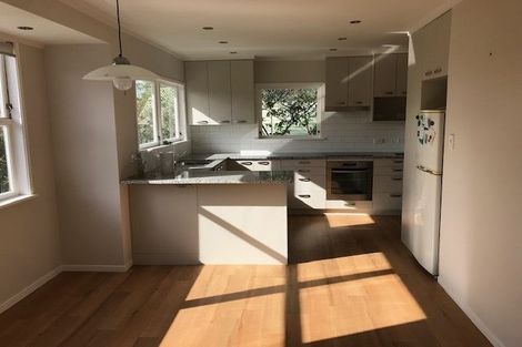 Photo of property in 16 Nevada Avenue, Pakuranga Heights, Auckland, 2010