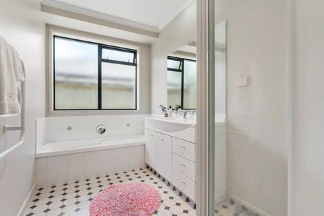 Photo of property in 705 Gloucester Road, Papamoa Beach, Papamoa, 3118