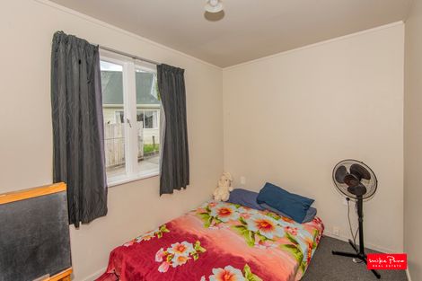 Photo of property in 18 Mcmillan Avenue, Te Kamo, Whangarei, 0112