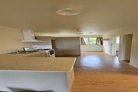 Photo of property in 16/242 Great North Road, Henderson, Auckland, 0612