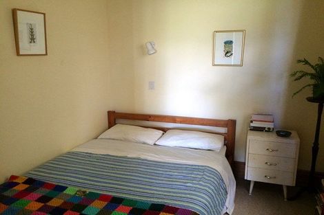 Photo of property in 100 Rolleston Street, Mount Cook, Wellington, 6021