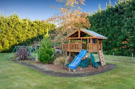 Photo of property in 29 Scarlet Oak Drive, West Melton, Christchurch, 7671