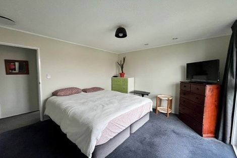Photo of property in 3 Greenwich Grove, Stokes Valley, Lower Hutt, 5019