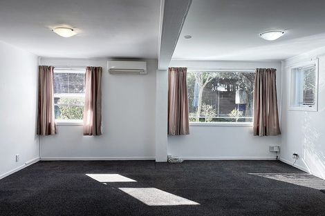 Photo of property in 82 Forrest Hill Road, Forrest Hill, Auckland, 0620