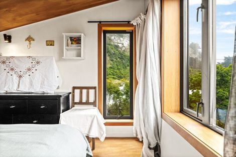 Photo of property in 8 Beach Road, Long Beach, Port Chalmers, 9081