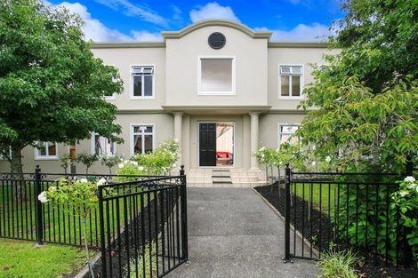 Photo of property in 12 Bushlands Park Drive, Albany, Auckland, 0632