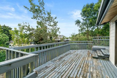 Photo of property in 80 Eugenia Rise, Totara Heights, Auckland, 2105