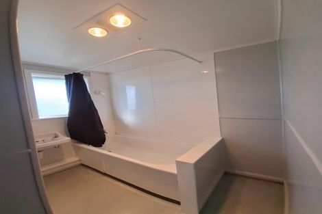 Photo of property in 34-40 Farnham Avenue, Highbury, Palmerston North, 4412