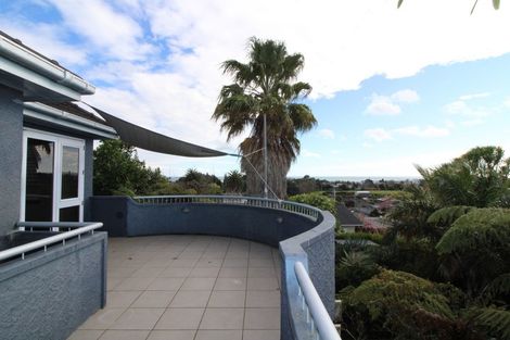 Photo of property in 82 Mangorei Road, Strandon, New Plymouth, 4312