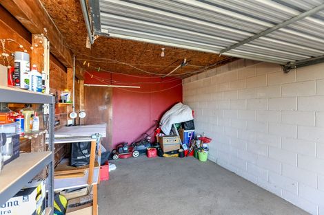Photo of property in 164-168 Frankley Road, Frankleigh Park, New Plymouth, 4310