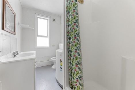 Photo of property in 221 Tomahawk Road, Andersons Bay, Dunedin, 9013
