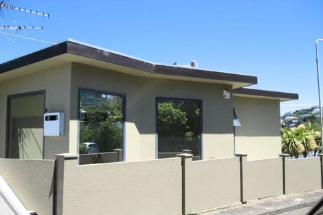 Photo of property in 6 Shalimar Crescent, Khandallah, Wellington, 6035