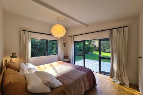 Photo of property in 70 Driving Creek Road, Coromandel, 3506
