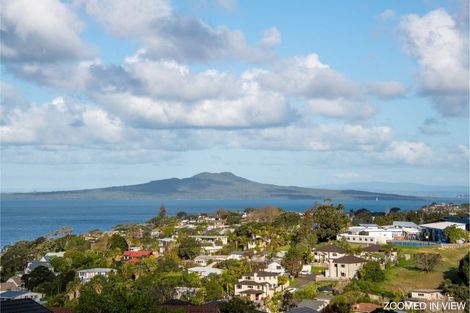 Photo of property in 17 Calypso Place, Rothesay Bay, Auckland, 0630