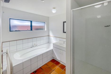 Photo of property in 106b Richmond Street, Petone, Lower Hutt, 5012