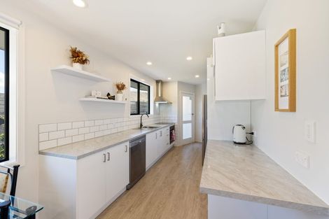 Photo of property in 6 Bidwell Place, Hillmorton, Christchurch, 8025