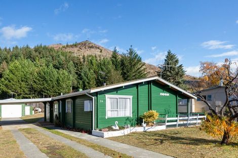 Photo of property in 34 Black Peak Road, Omarama, 9412