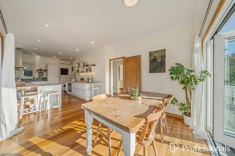 Photo of property in 31 Walter Road, Lowry Bay, Lower Hutt, 5013