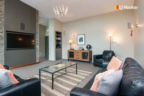 Photo of property in 16 Irwin Logan Drive, Mosgiel, 9024