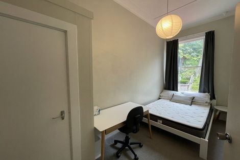 Photo of property in 1/18 Clifton Terrace, Kelburn, Wellington, 6012