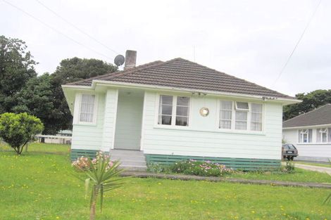 Photo of property in 43 Rosehill Drive, Rosehill, Papakura, 2113